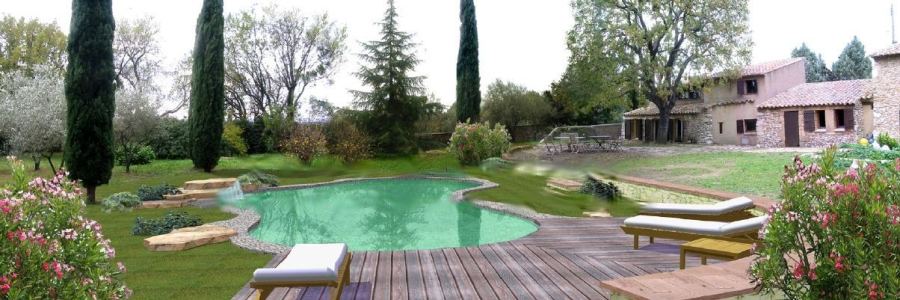 Piscine naturelle avec fontaine (formes naturelles), conception Yves Zoccola
